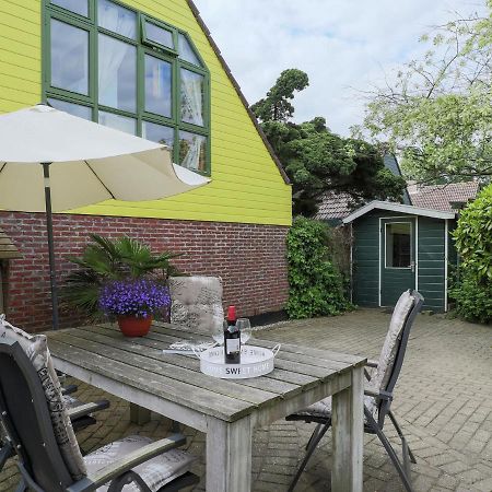Cosy Holiday Home In Noordwijkerhout Near Lake Extérieur photo
